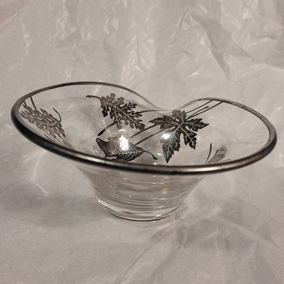 Vintage Silver Overlay Candy Nut Bowl Votive Holder Oak Maple Aspen Leaf Design - Picture 6 of 7